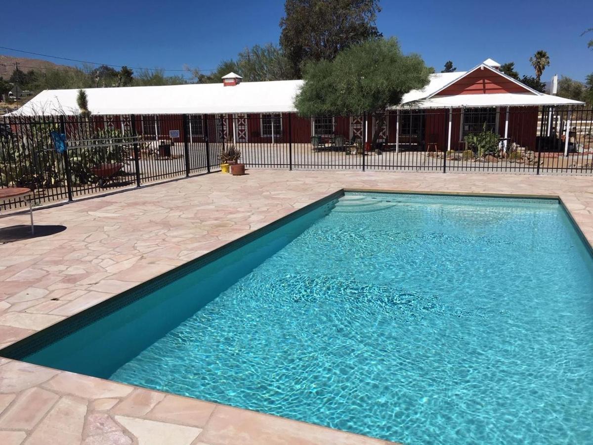 Joshua Tree Ranch House Motel Bagian luar foto