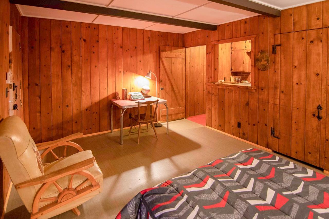 Joshua Tree Ranch House Motel Bagian luar foto