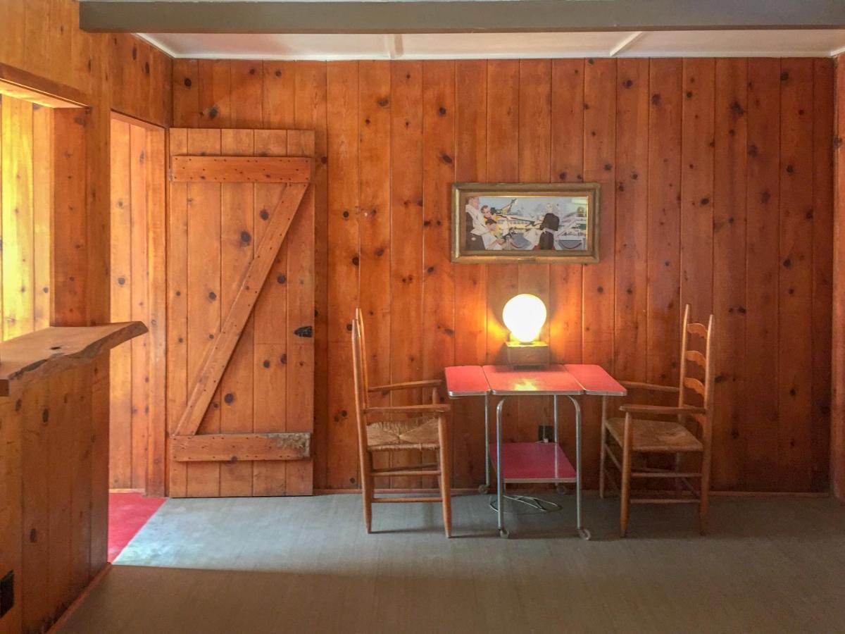 Joshua Tree Ranch House Motel Bagian luar foto